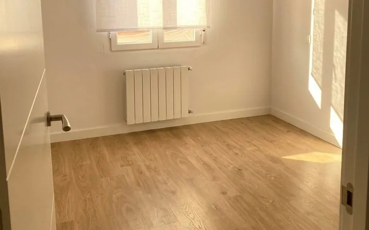 Piso en Calle de Aldea del Fresno, 15, Chopera - Foto 3