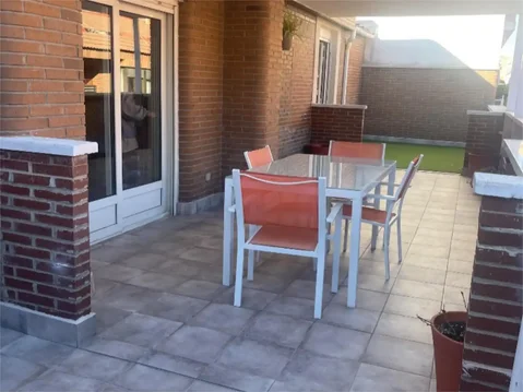 Piso en  Calle de Béjar 13 - Foto 3