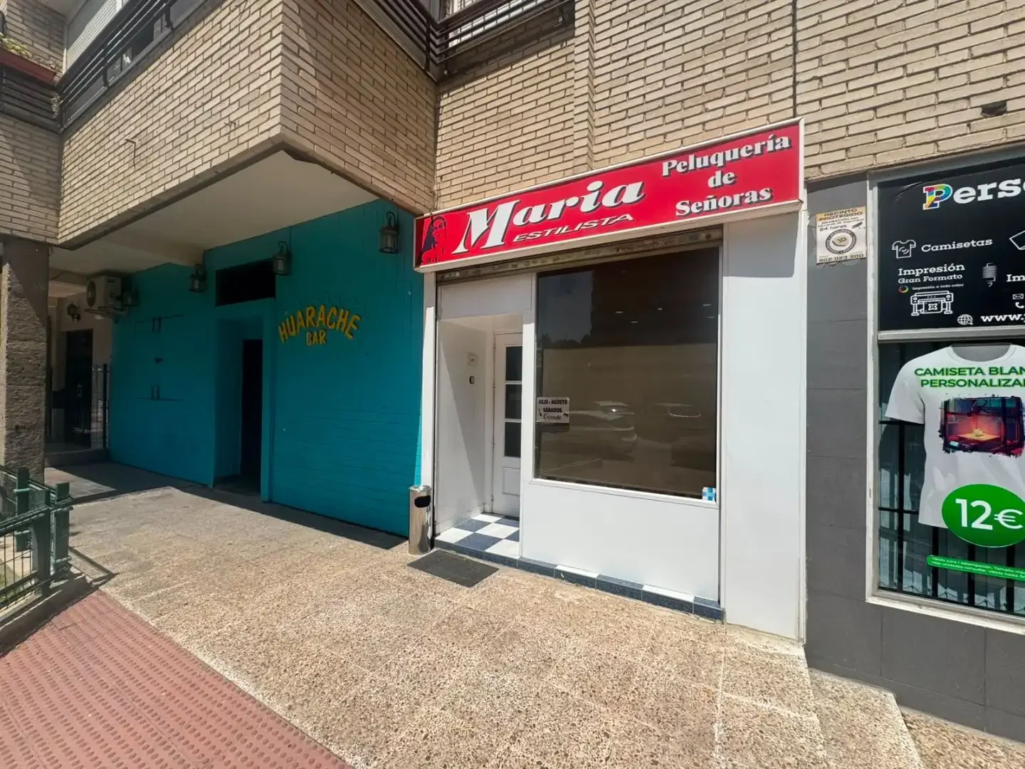 Local comercial en  Calle Almazán 38 - Foto 2