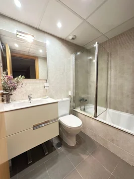 Piso en calle de Isabel Clara Eugenia, 4 - Foto 13