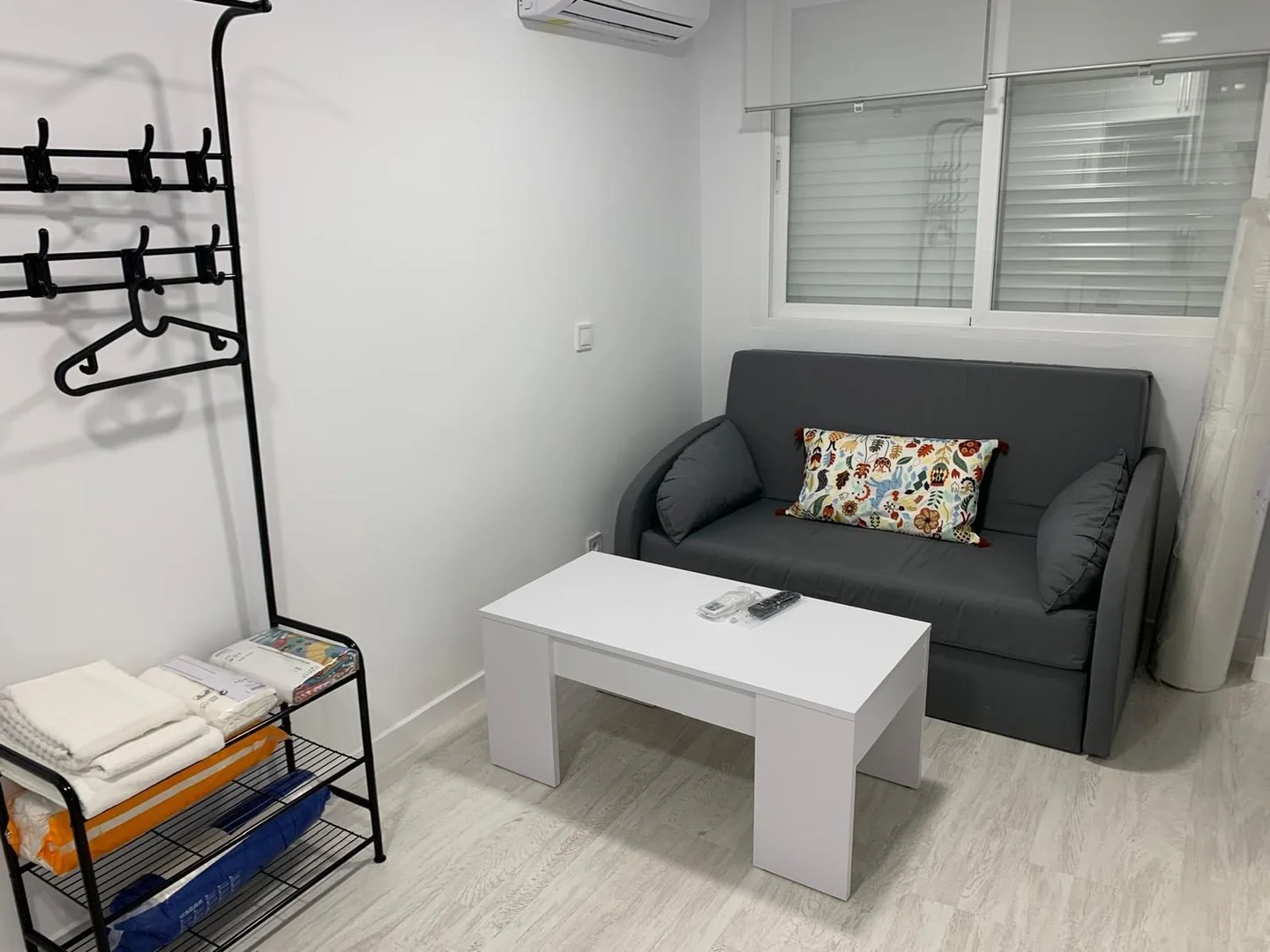 Estudio en Calle de Gutierre de Cetina, Pueblo Nuevo - Foto 4
