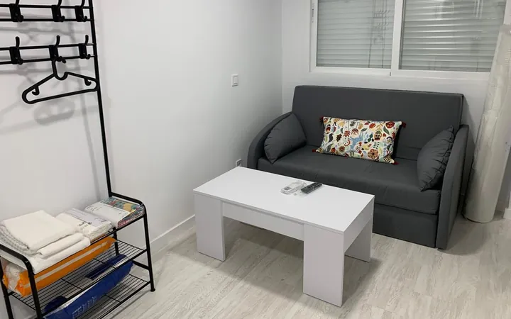 Estudio en Calle de Gutierre de Cetina, Pueblo Nuevo - Foto 4