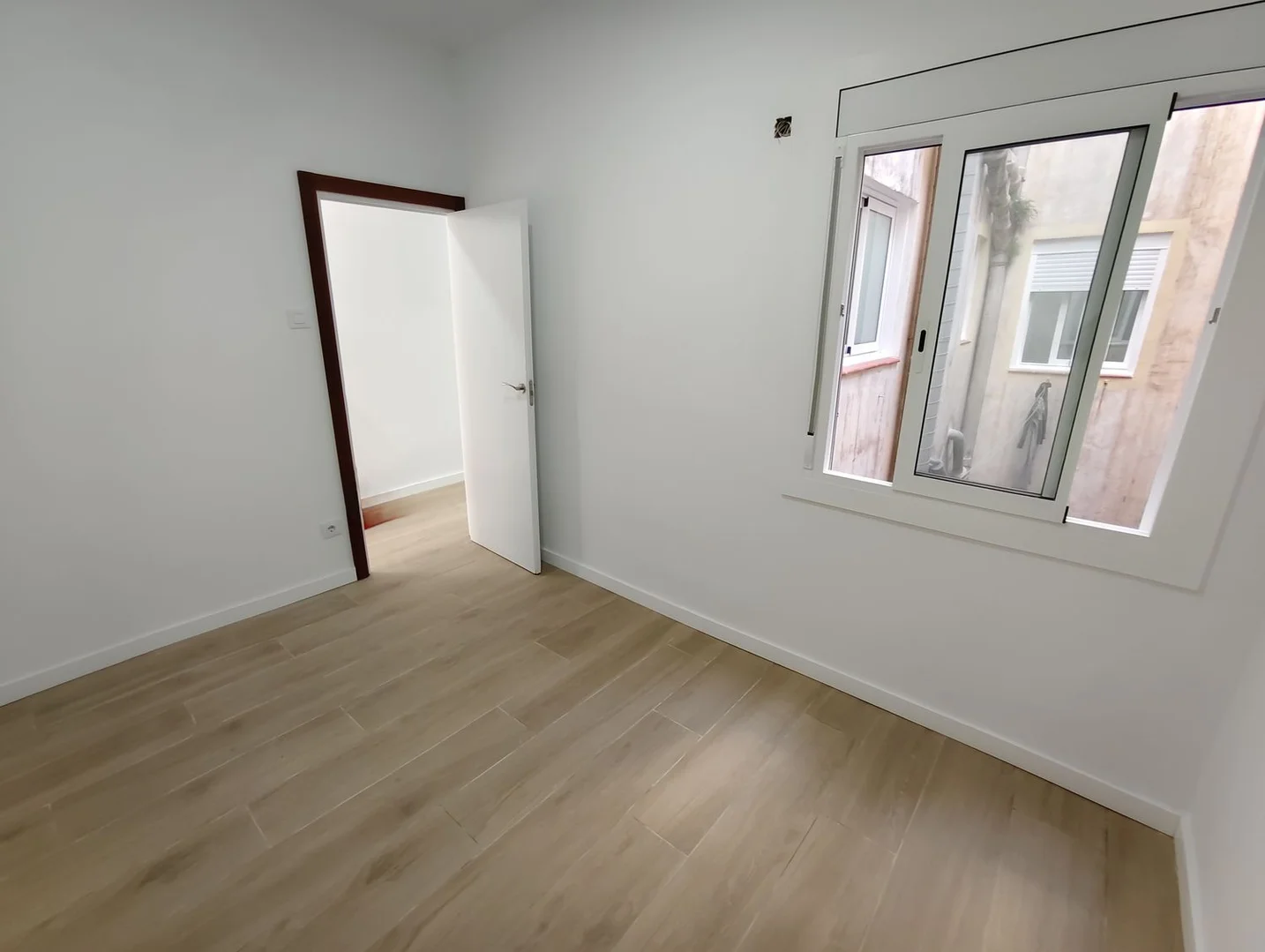 Piso en calle de València, 452 - Foto 12