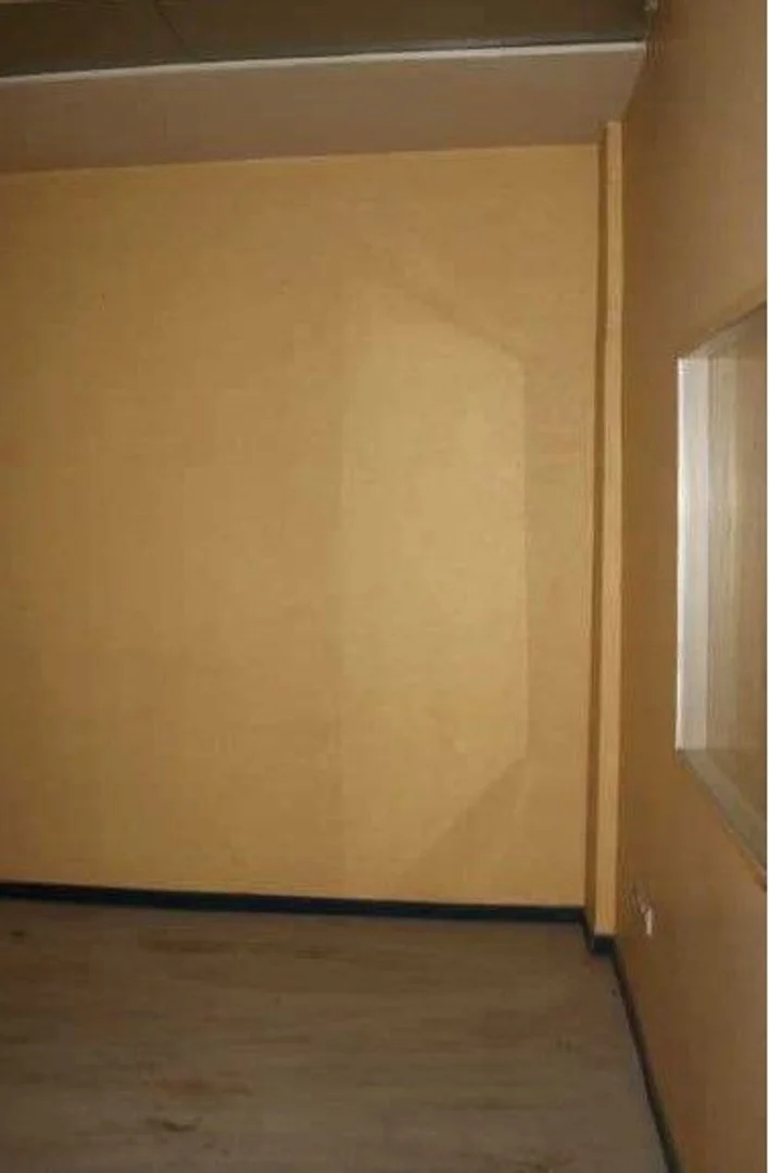 Edificio de uso mixto en Simancas - Foto 18