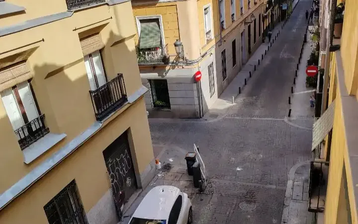 Piso en  Calle de Almadén 8 - Foto 11