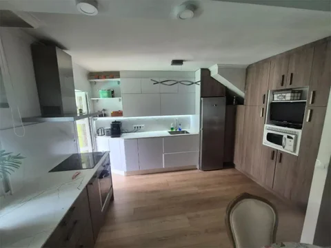 Piso en  Calle del Conde de las Posadas 23 - Foto 7