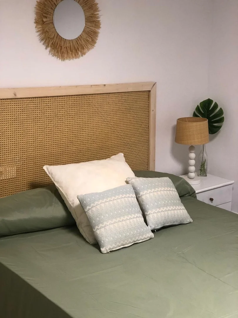 Piso en calle Escenógrafo Bernardo Carratalá, 3 - Foto 1