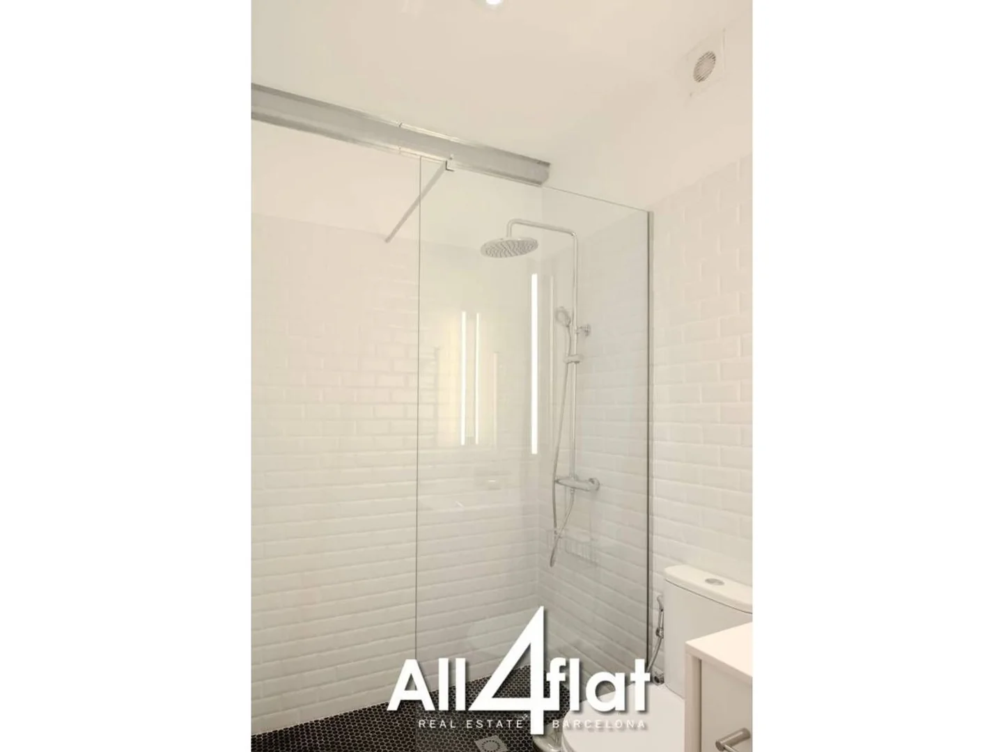 Estudio en Calle de Pallars, El Parc i la Llacuna del Poblenou - Foto 13