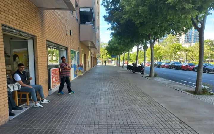 Local comercial en  Carrer de la Selva de Mar 3 - Foto 4