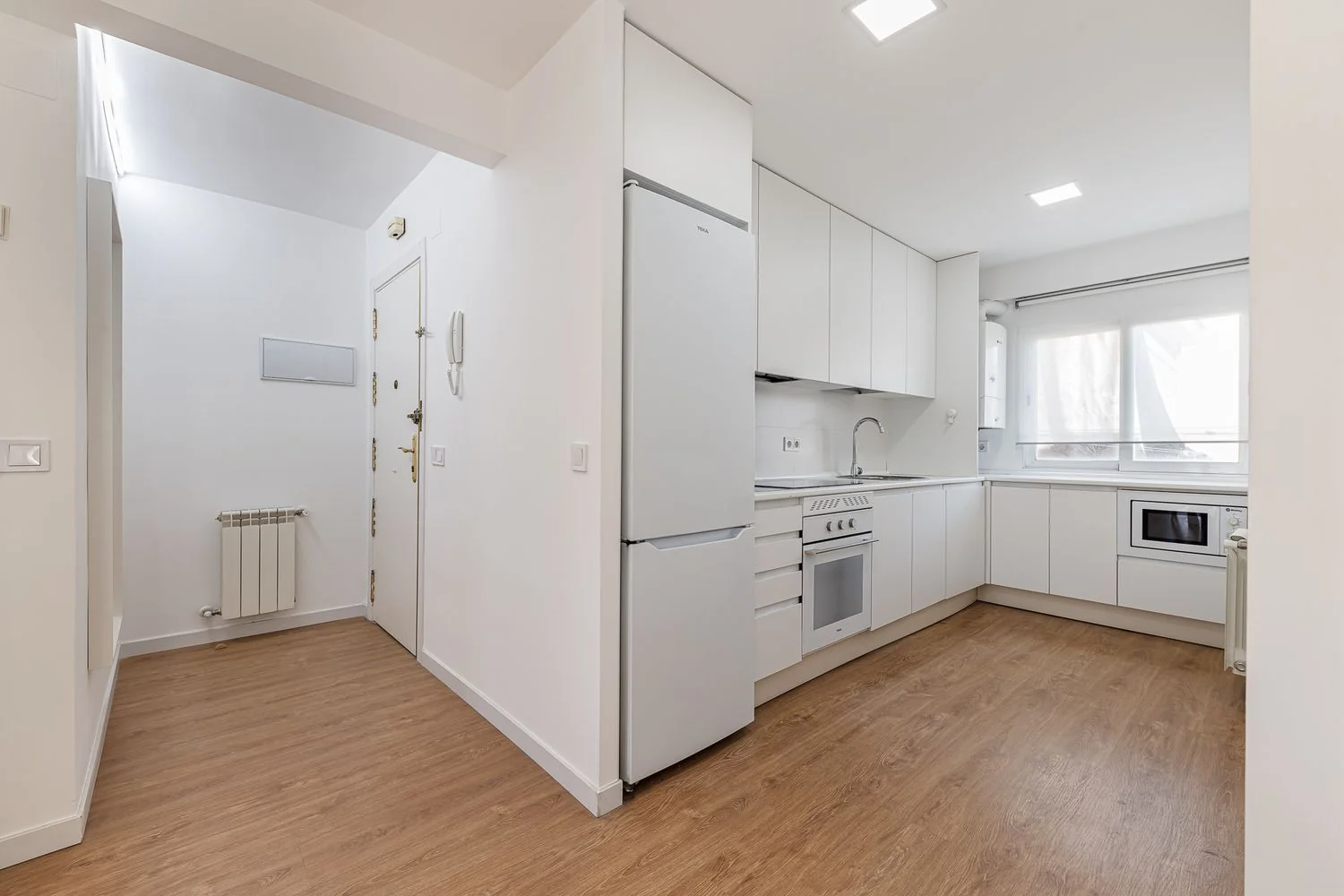 Piso en Hermanos Gomez, Ventas - Foto 4