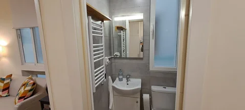 Estudio en calle de Antonio López, 23 - Foto 10