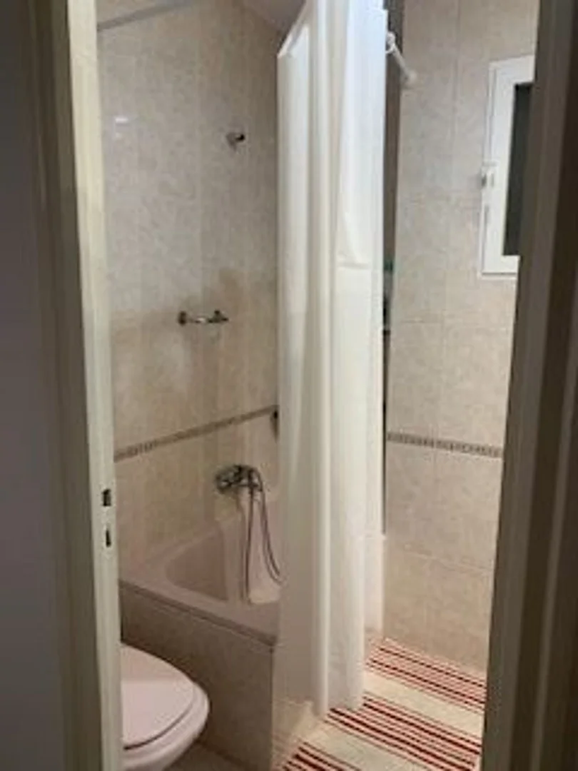 Piso en calle de la Infanta Mercedes, 39 - Foto 20