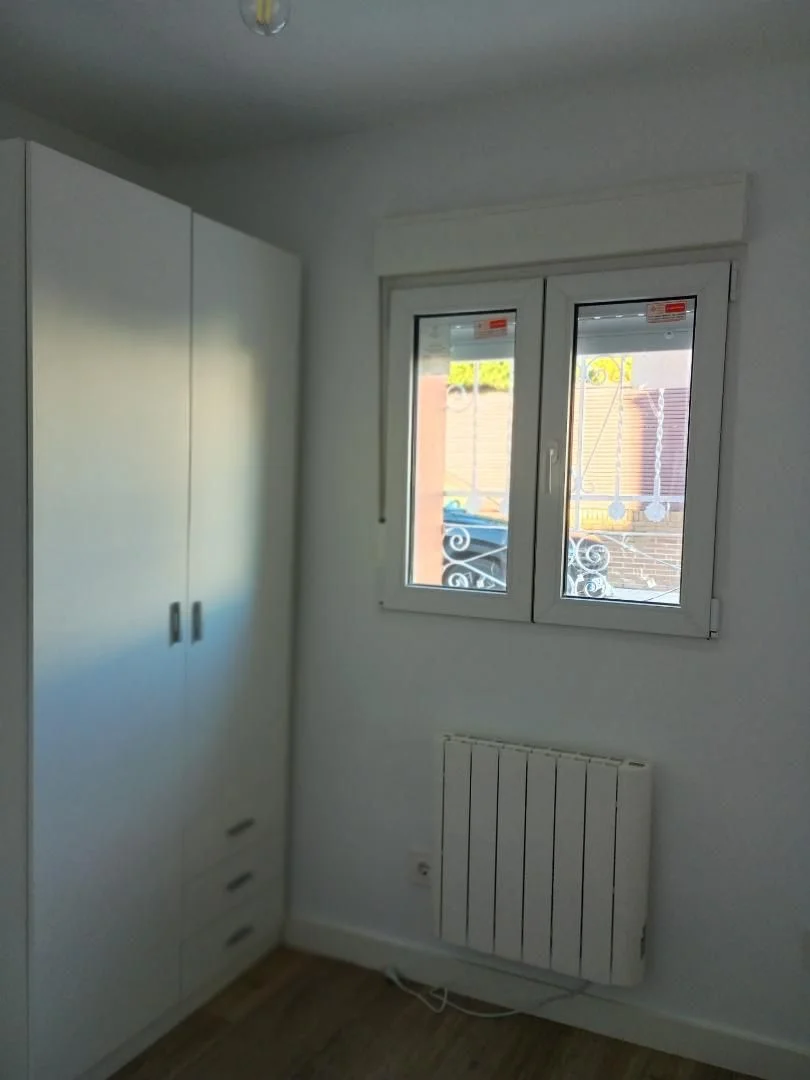 Casa adosada en  Calle de Haro 15 - Foto 14