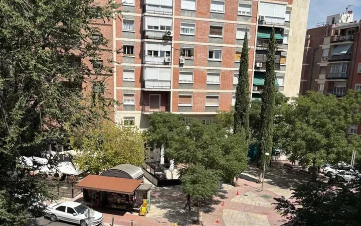 Piso en Paseo del Marqués de Zafra, 28 - Foto 4