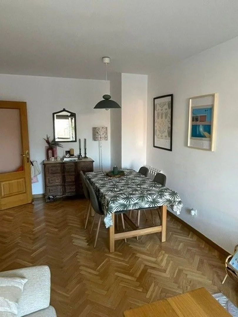 Piso en calle de Rafael Bergamín, 6