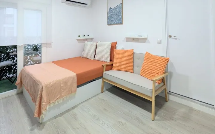 Estudio en Calle San Valentín, Canillejas - Foto 2