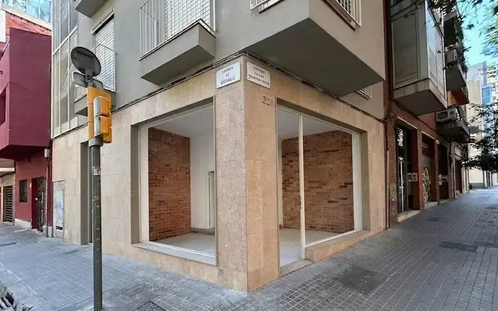 Local comercial en  Carrer Carrer Navas de Tolosa - Foto 1