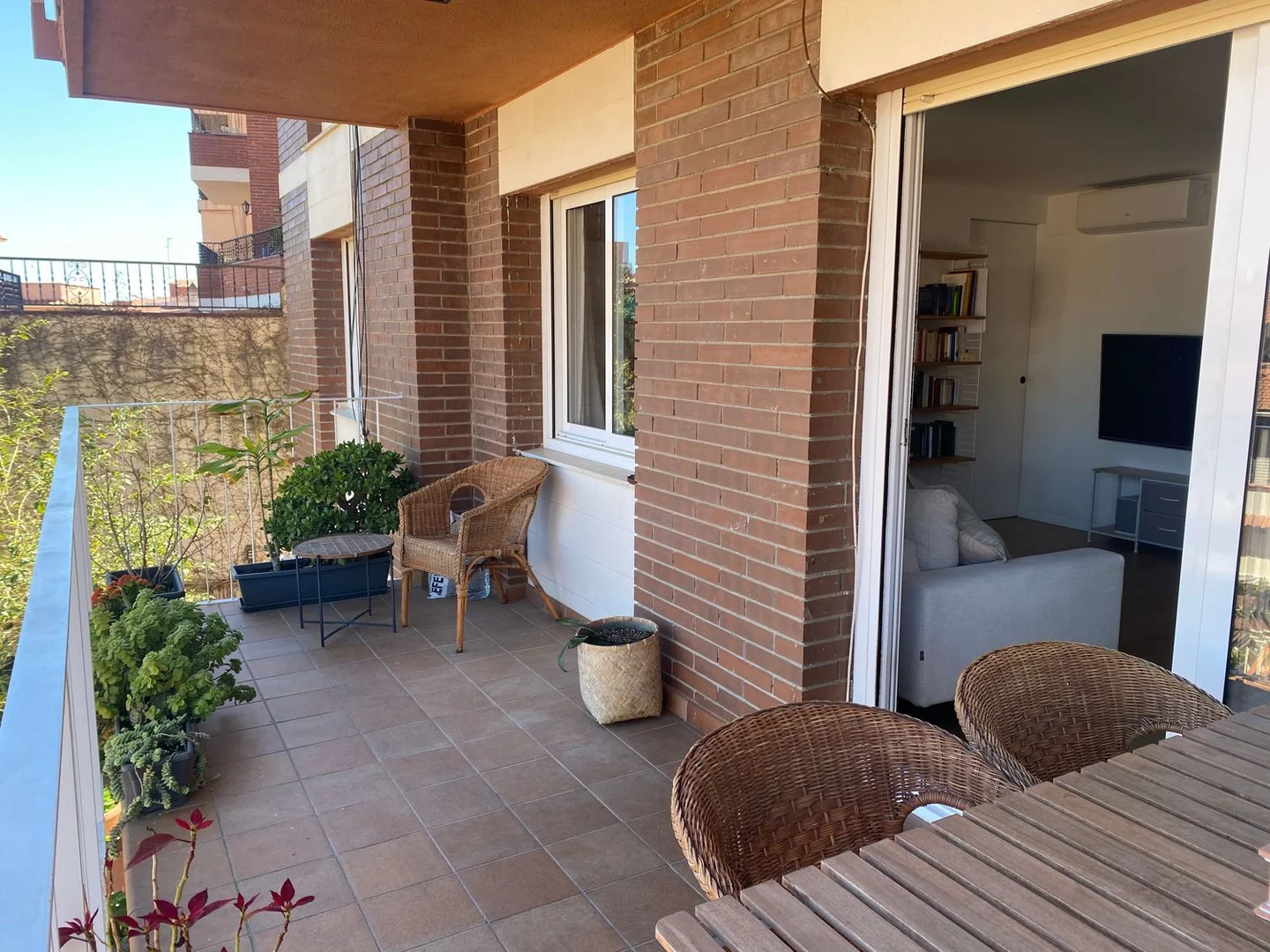 Piso en calle d'Ercilla, 46 - Foto 1