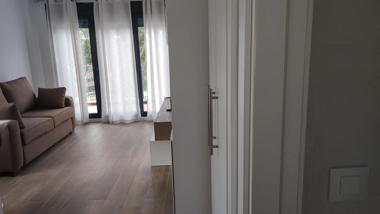 Piso en calle de los Pirineos, 49 b - Foto 2