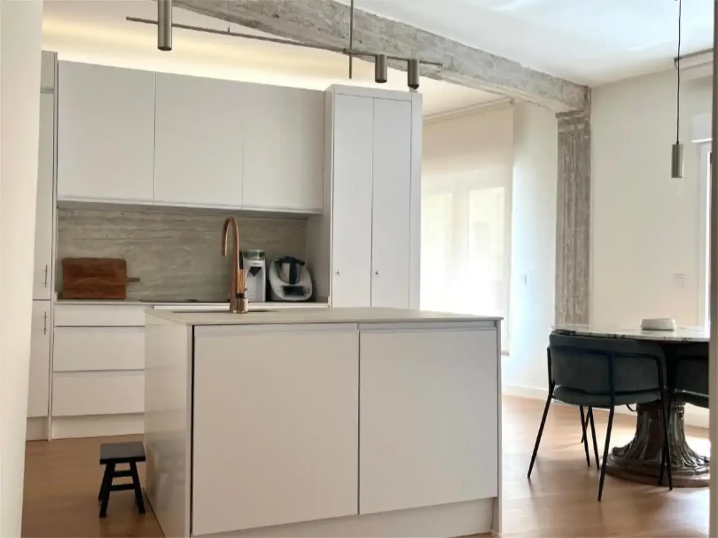 Piso en  Calle de Pinilla del Valle 5 - Foto 4