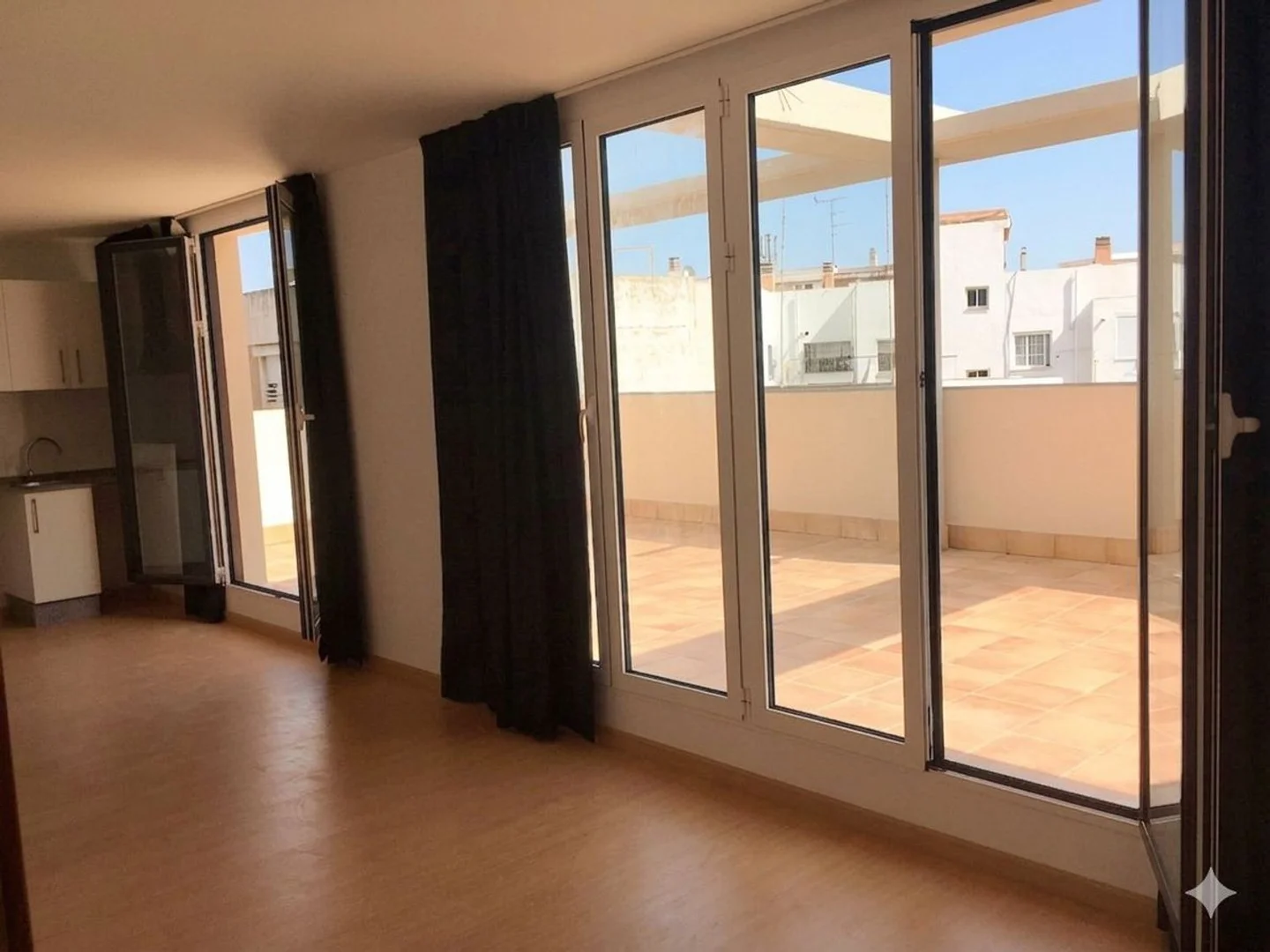 Alquiler de estudio en Calle dels Tomasos, 13 - Foto 1