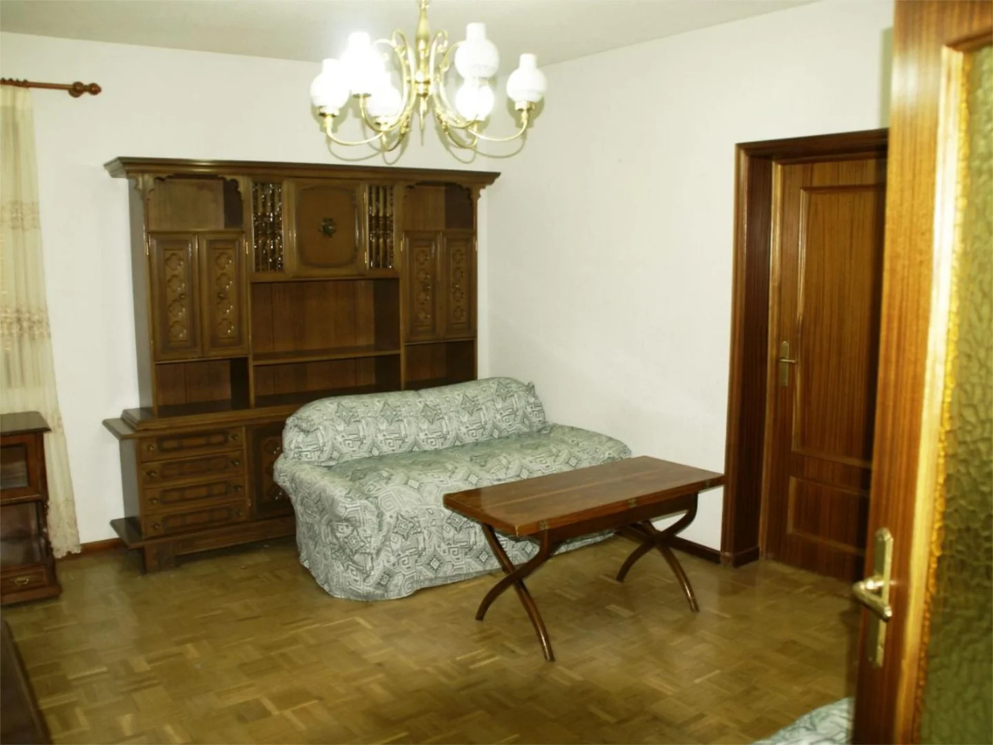 Piso en  Calle Castro de Oro 61 - Foto 8