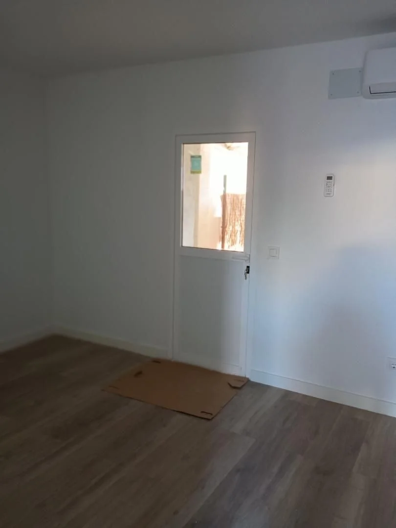 Casa adosada en  Calle de Haro 15 - Foto 9