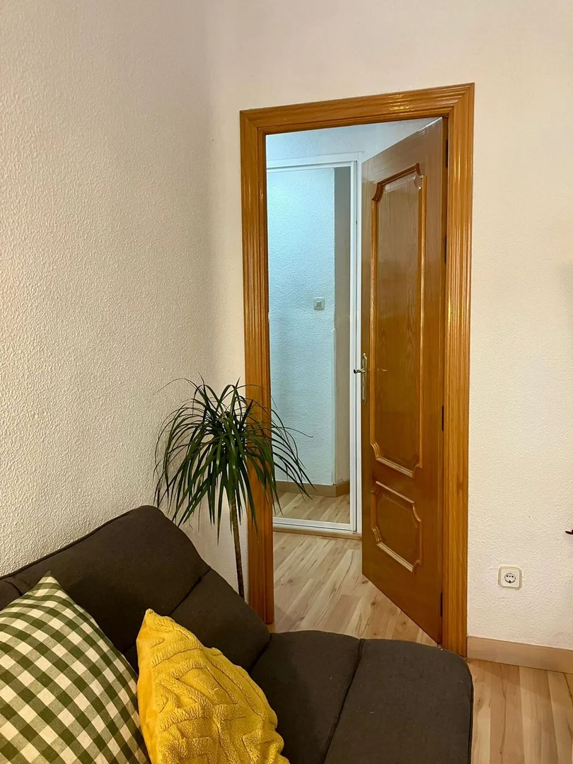 Piso en calle de Bustamante, 8 - Foto 5