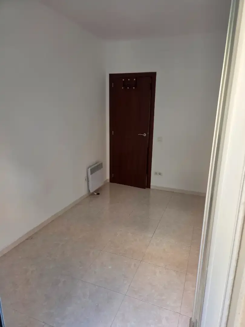 Piso en  Carrer d'Espronceda - Foto 9