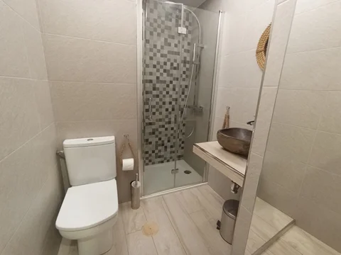 Alquiler de piso en Huertas-Cortes - Foto 24