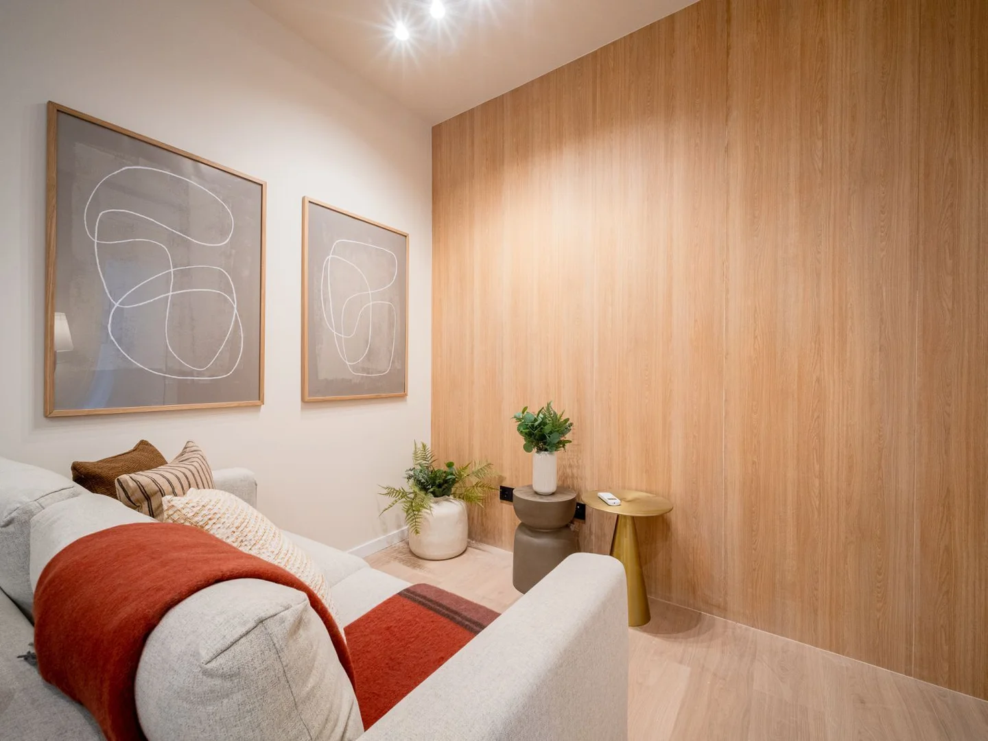 Piso en calle de Alfonso XII - Foto 2