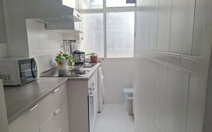 Piso en Calle de Vélez Rubio, 8, Apóstol Santiago - Foto 1