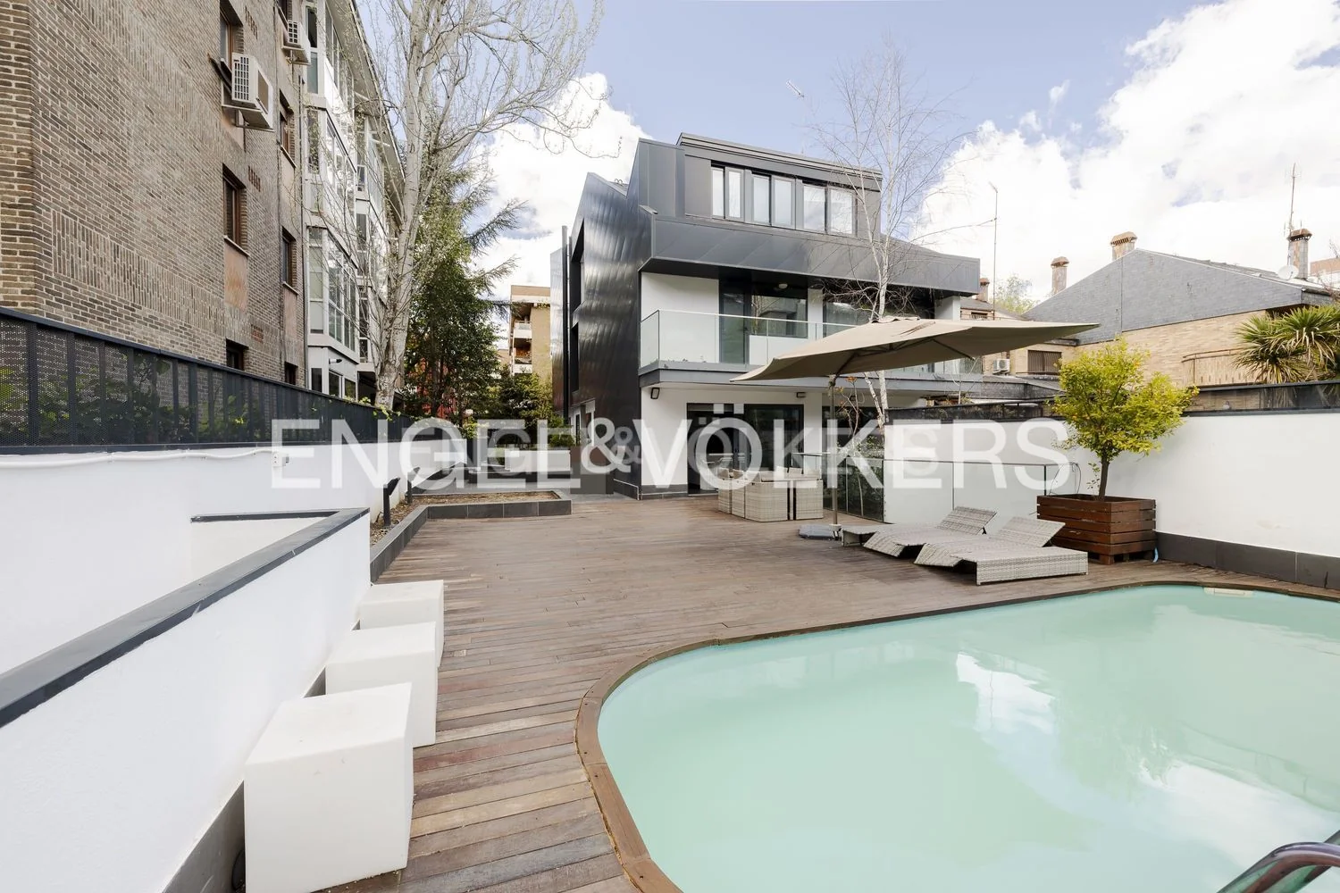 Chalet adosado en Nueva España - Foto 3