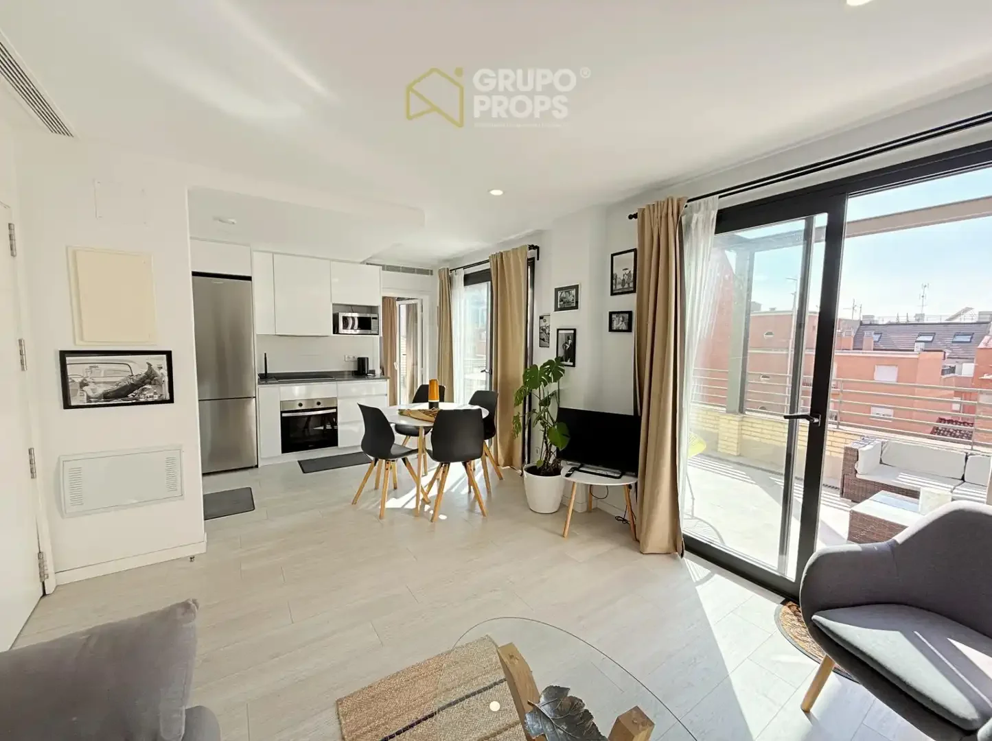 Apartamento en  Madrid Capital - Foto 2