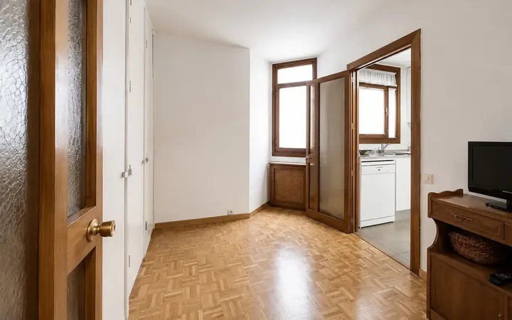 Piso en  Calle de Fernández de los Ríos 93 - Foto 9