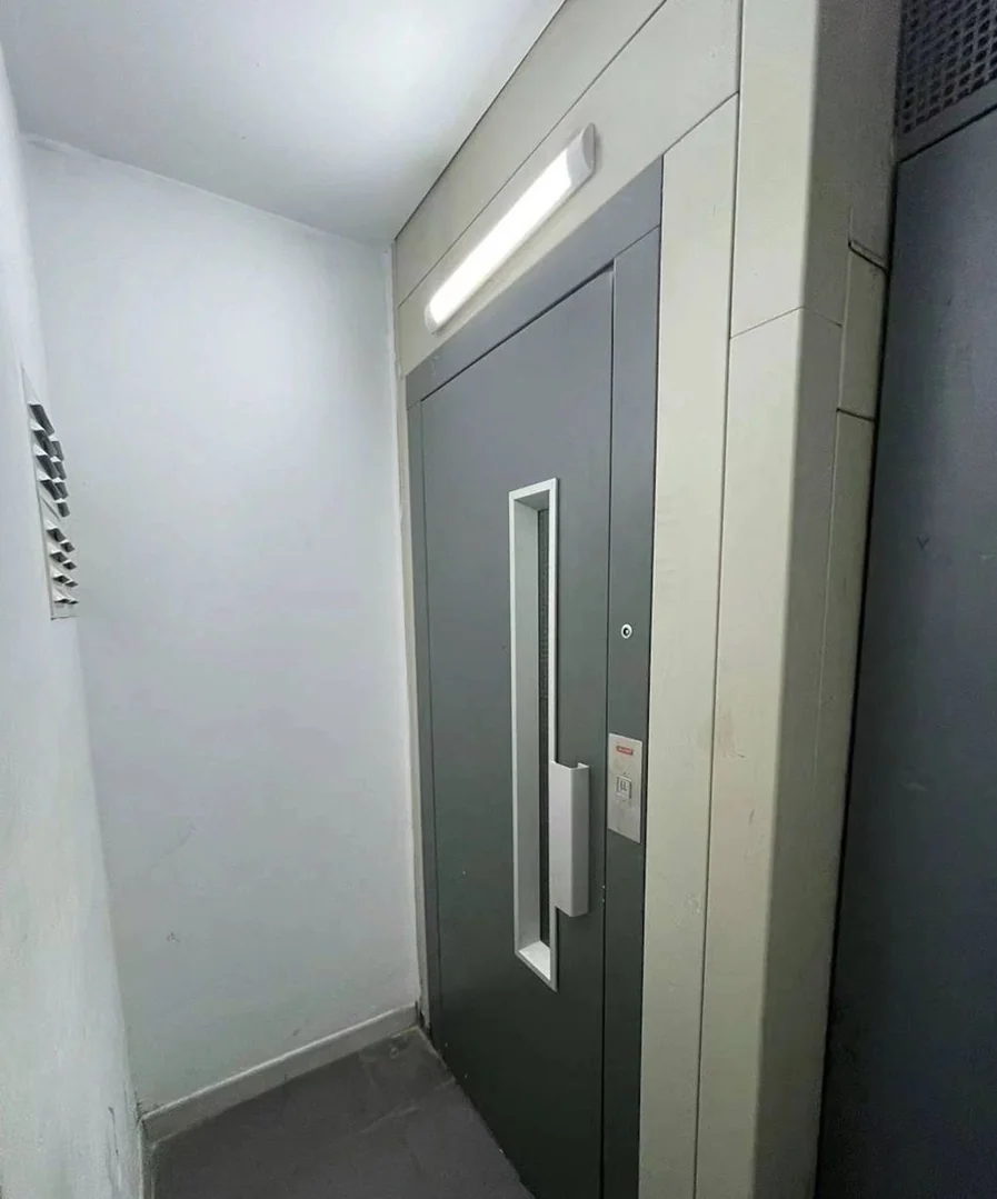 Piso en Calle d'Olzinelles, La Bordeta - Foto 11
