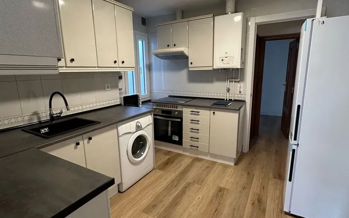 Piso en Calle de Jerónima Llorente, 33 - Foto 1