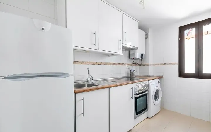 Estudio en  Calle de Ruiz Palacios 35 - Foto 5