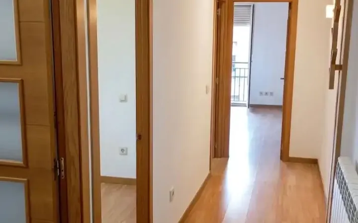 Piso en avenida Avenida de la Albufera 23 - Foto 4