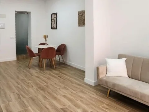 Piso en  Calle de Vicente Martín Arias 34 - Foto 5