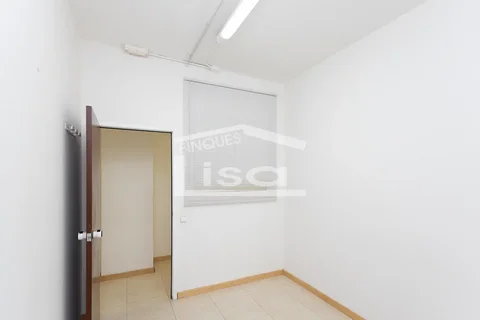 Local comercial en  Carrer de Portugal - Foto 12