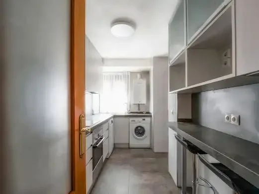 Piso en  Calle de Luis de Hoyos Sainz 18 - Foto 6