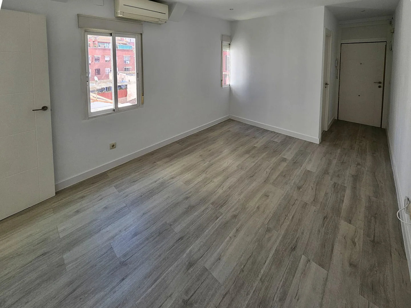 Piso en Calle de San Isidro Labrador, 8, Palacio - Foto 2