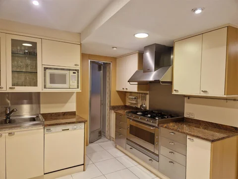 Piso en  Calle de Brescia 3 - Foto 56