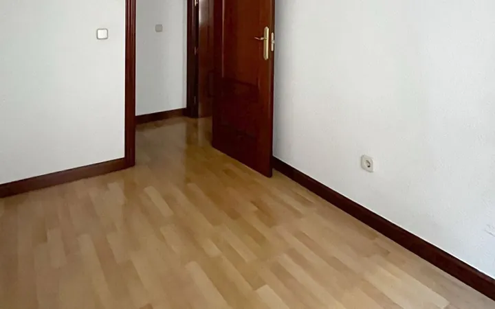 Piso en Calle Fuenterrabía, 9, Pacífico - Foto 4