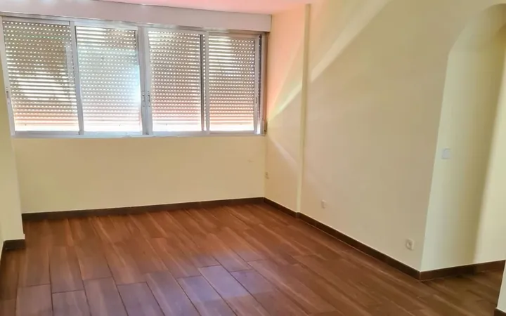 Piso en Calle del Camino de los Vinateros - Foto 3