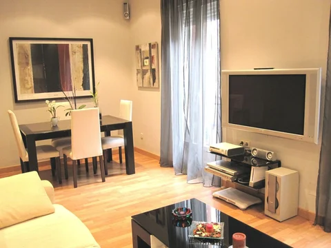 Piso en calle de Fernández de los Ríos, 92 - Foto 3