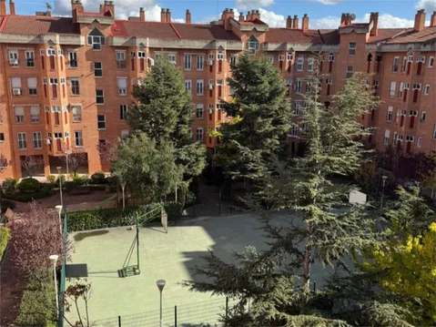 Piso en  Calle de la Violetera 13 - Foto 13