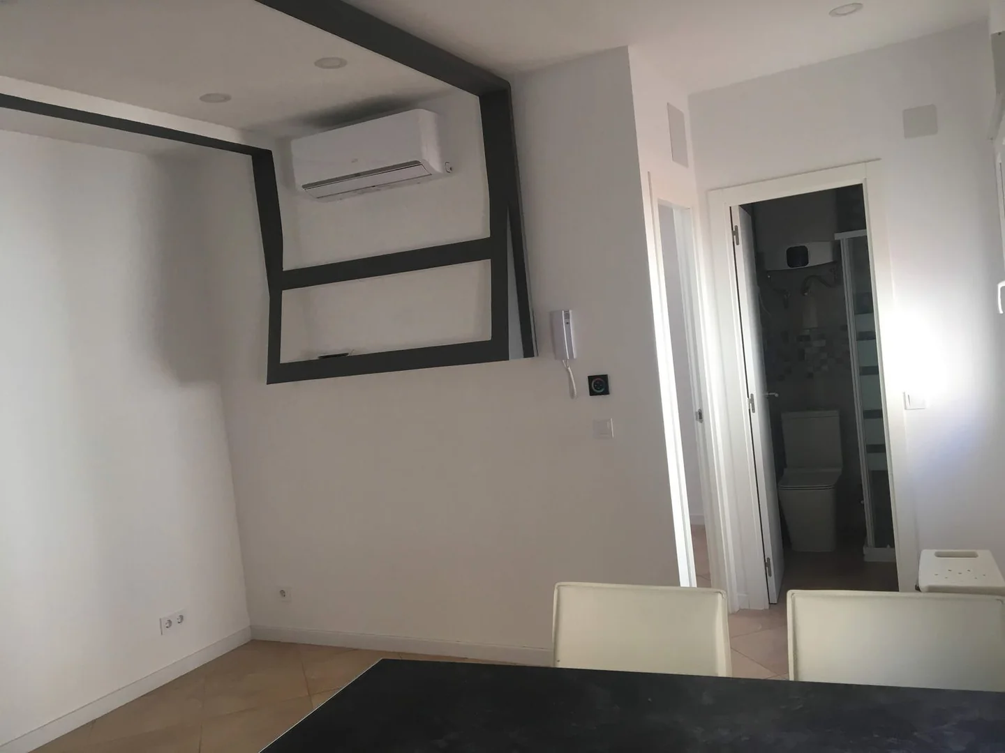 Edificio residencial en Calle de Nuestra Señora de Valverde, 107 - Foto 4