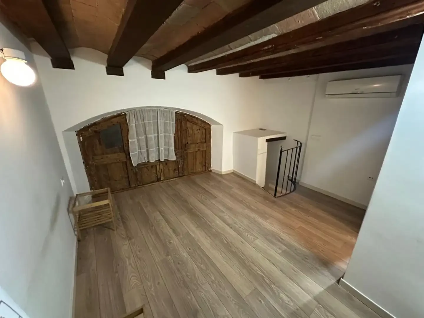 Local comercial en  Carrer de Sant Pere Mitjà 8 - Foto 6